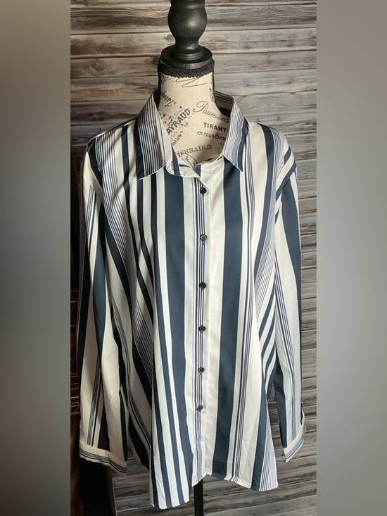 None Tops - ★ Black White Striped Button Down Blouse Long Sleeve Career Top